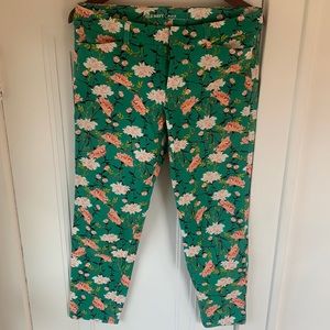 Old Navy Pixie Mid Rise Capris